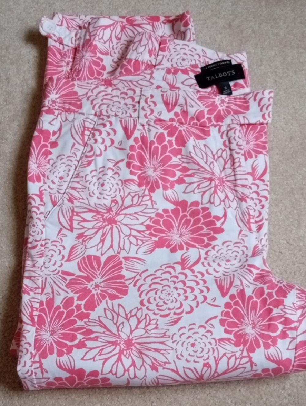 Talbots The Perfect Skimmer Pink and White Floral Capris Sz 8